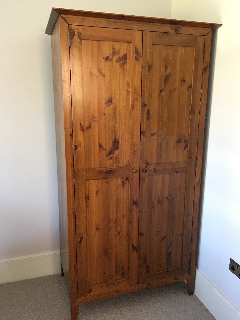 warren evans wardrobe